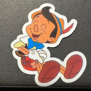 PINOCCHIO LAUGHING STICKER